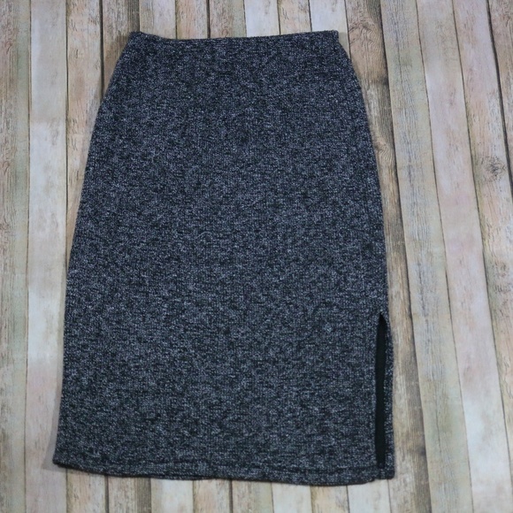 BB Dakota Dresses & Skirts - BB Dakota Amarie Sweater Knit Slit Side Skirt